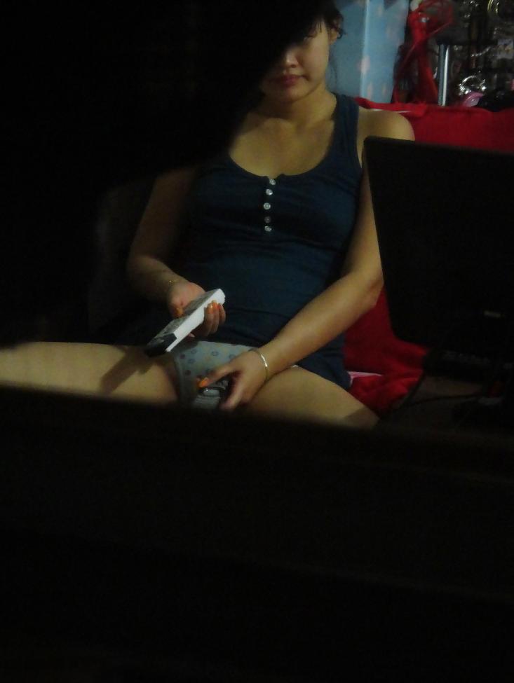 25P Korean hidden cam voyeur