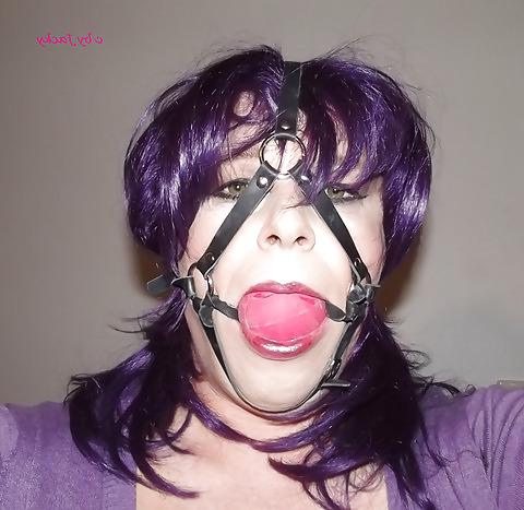 25P Gagged crossdressers