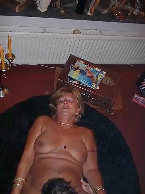 12P Bellinda a Dutch party slut