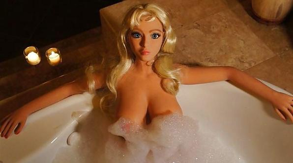 21P Love Doll City