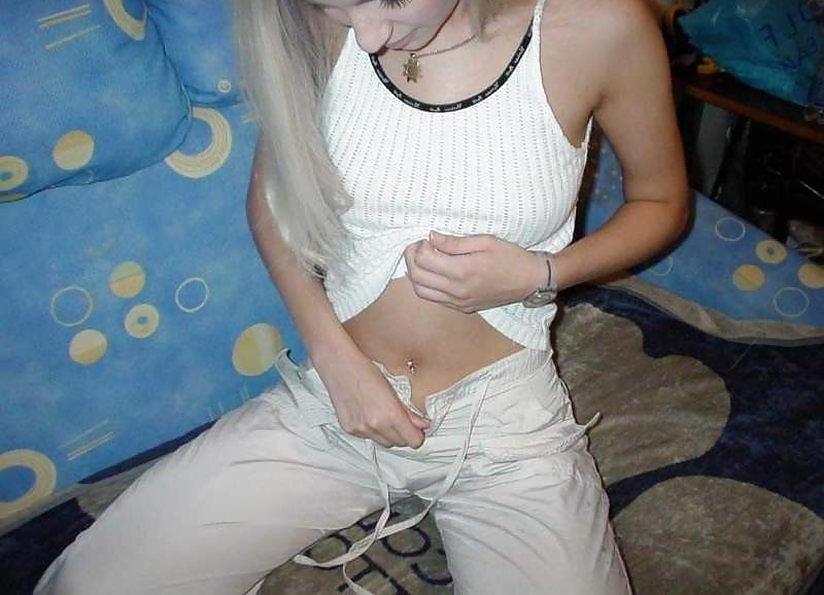 25P Blondine (A friend)