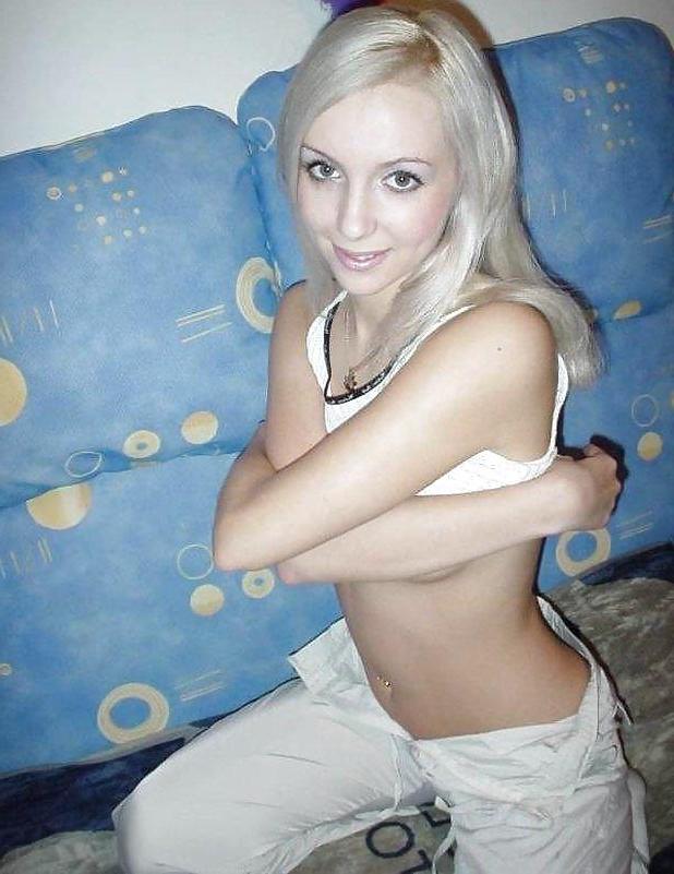 25P Blondine (A friend)