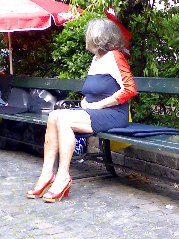 6P Lady N, in the park!