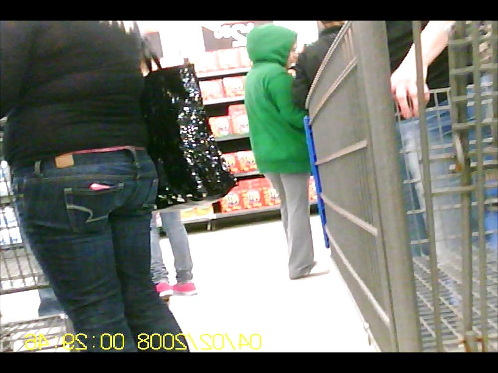 24P Two Chubby Teens Shopping