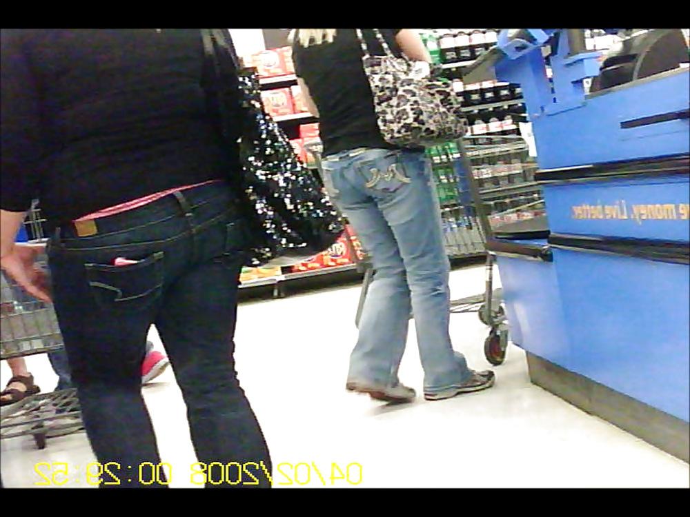 24P Two Chubby Teens Shopping