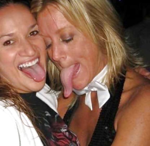25P Chicks With Freakishly Long Tongues 3