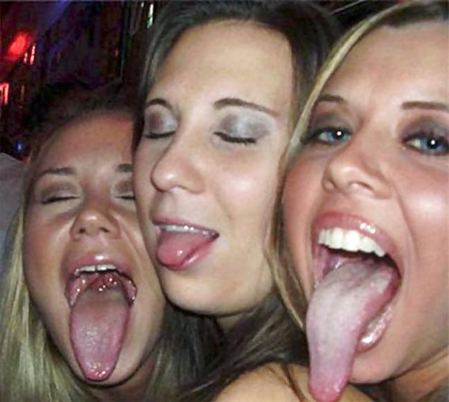 25P Chicks With Freakishly Long Tongues 3