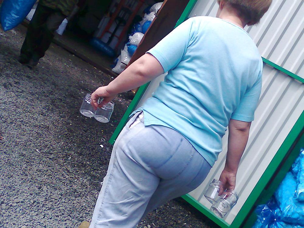 17P Candid camera