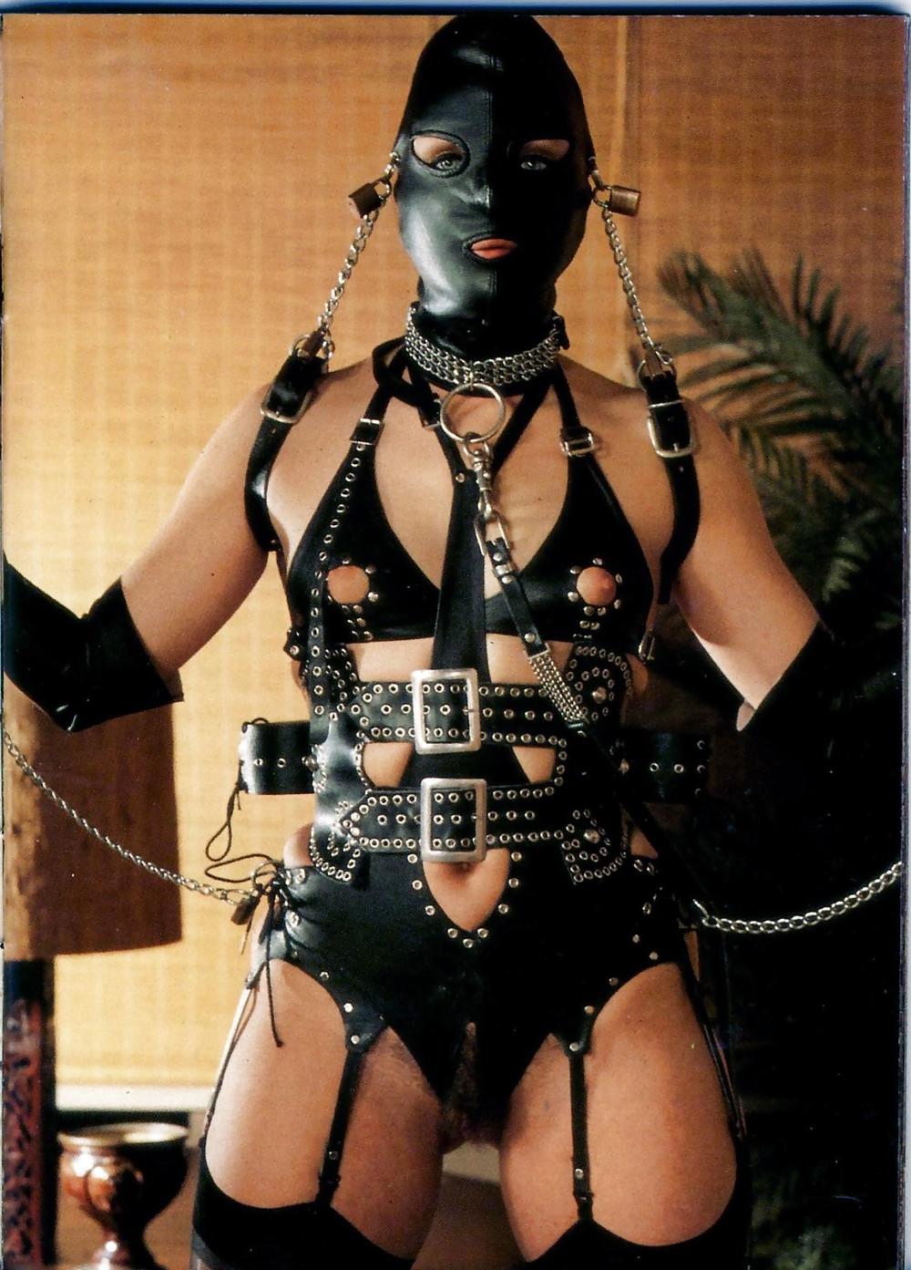 25P Vintage Rubber Dommes and Slaves