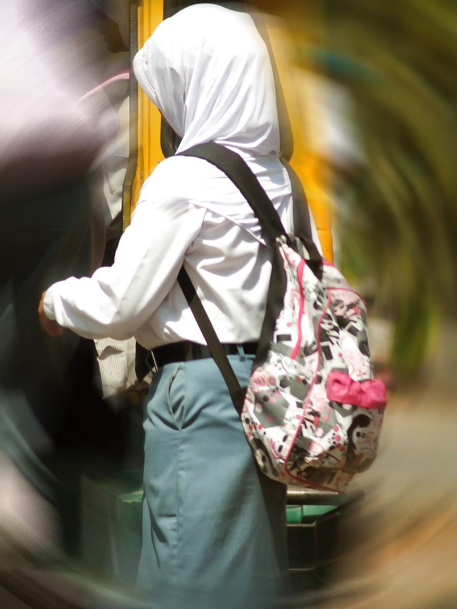16P Perfect Schoolgirl Ass 20120901-001