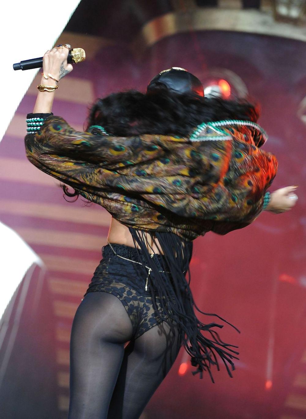 16P Sexy Rihanna Pantyhose