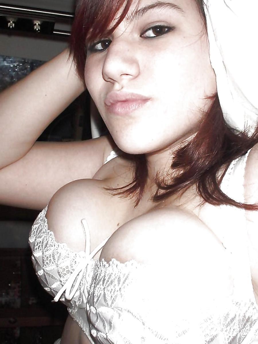 25P TEASING TITS....displayed for  sucking and spunking on