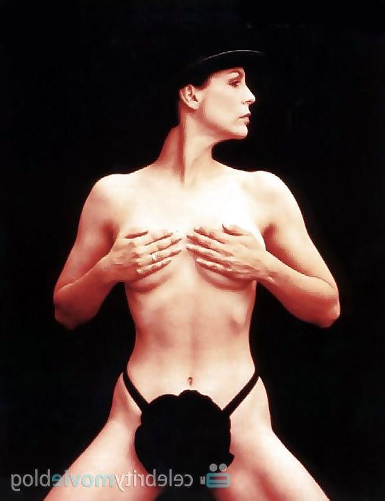 14P Jamie Lee Curtis .... the perfect body .