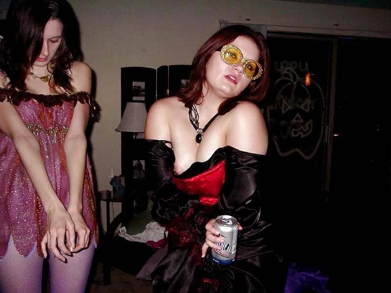 25P More Party Girls 1