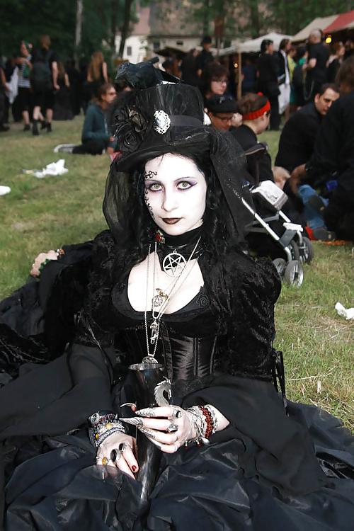 20P Goth 12!
