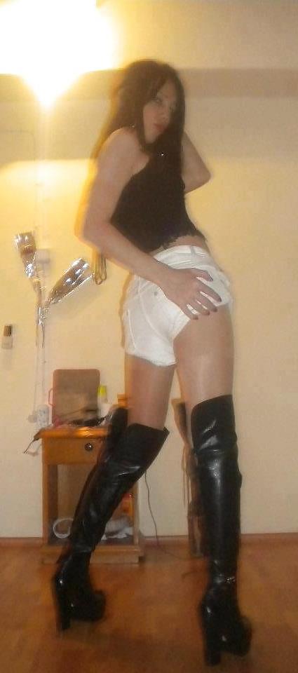 9P Tranny Dom