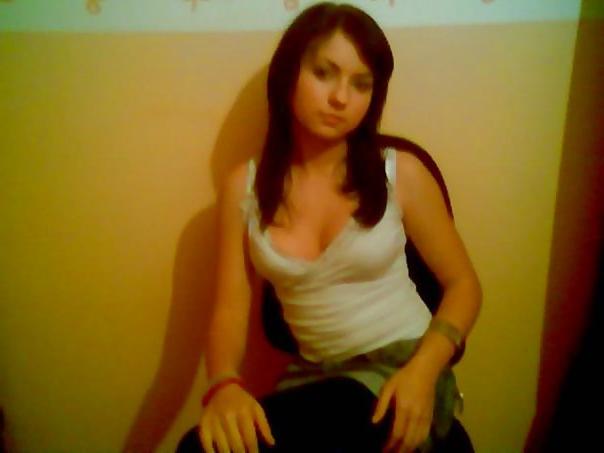 20P Milica Vidic - Just a friend