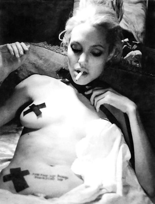 25P Smoking Hot 1!