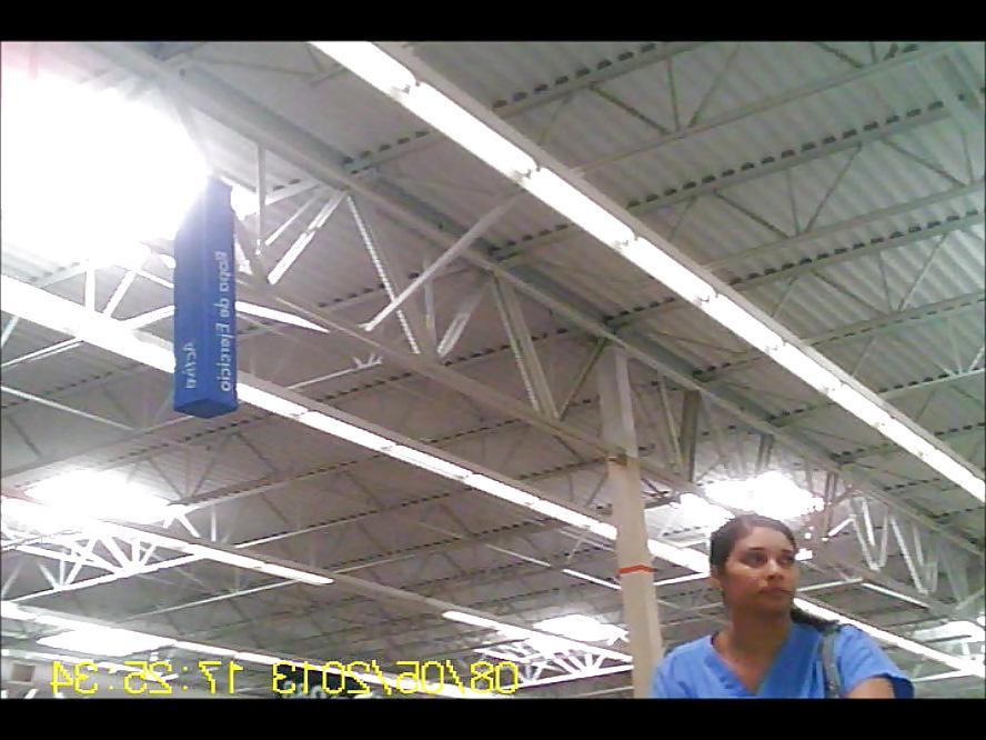 25P Are these Your Wives? Public Exposure