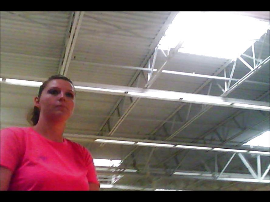 25P Are these Your Wives? Public Exposure