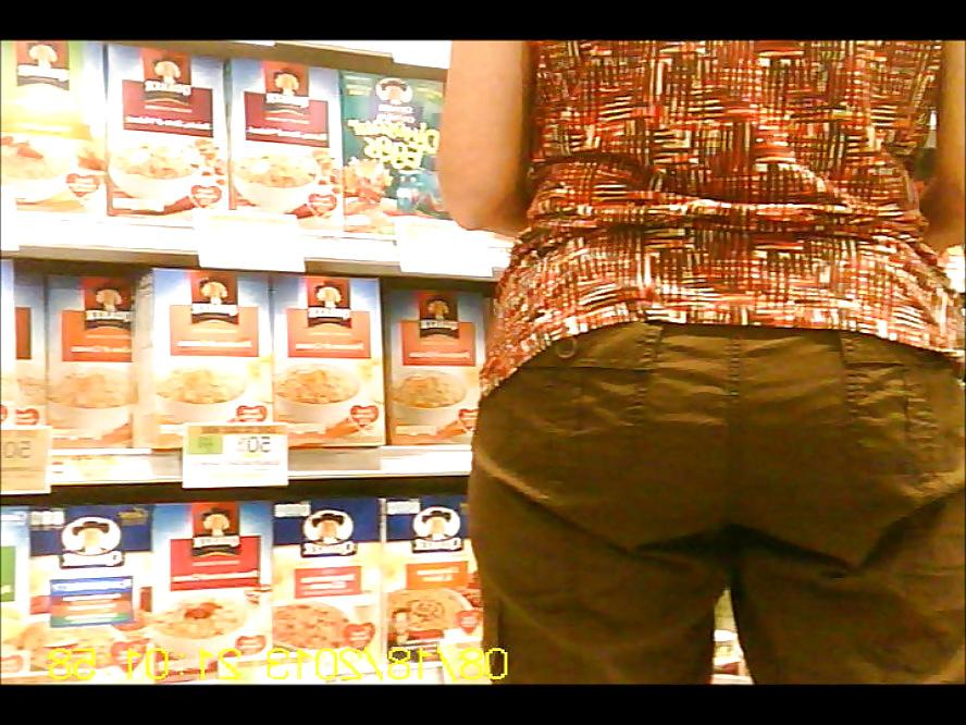 7P Conservative Granny Ass