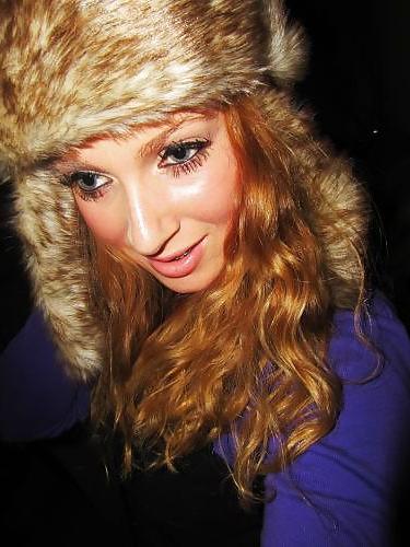25P Blond dutch girls 
