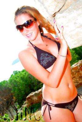 25P Blond dutch girls 