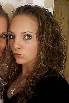 25P Blond dutch girls 