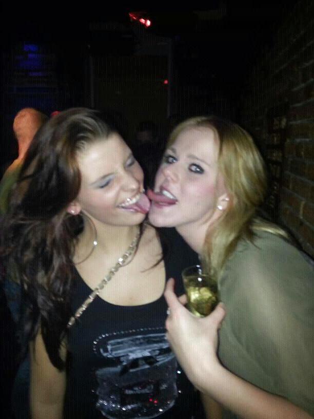 20P Sexy dutch celeb