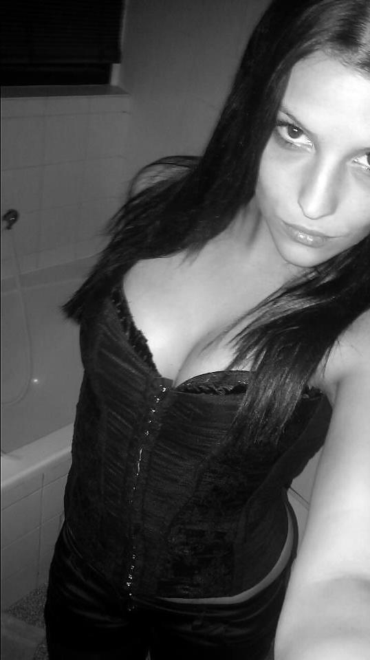 20P Sexy dutch celeb
