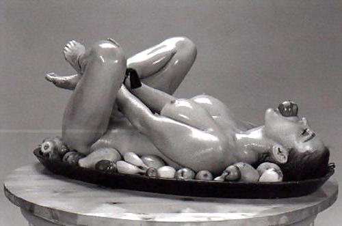 24P Girl on a Plate!