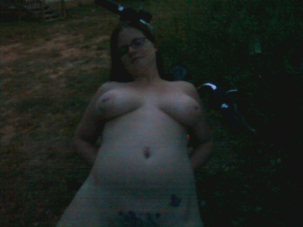 12P Who Here  Likes Trailer Park Sluts?