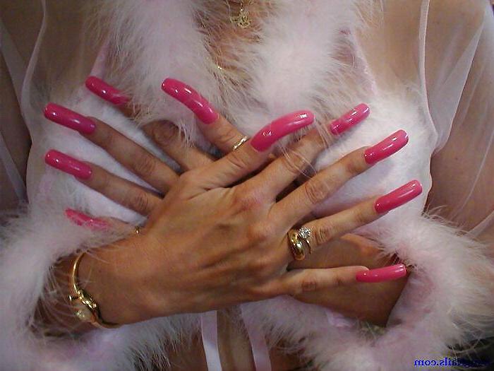 12P Long Nails Passion