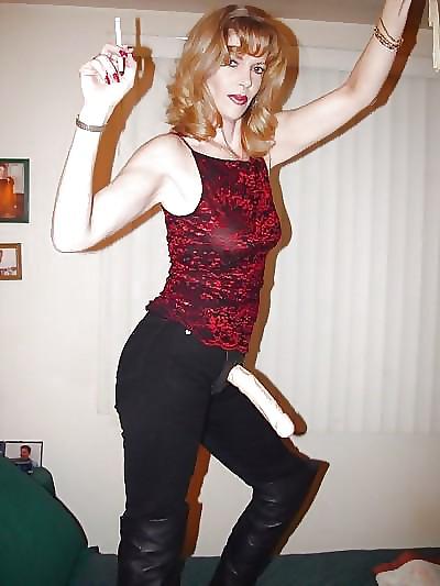 25P Strapon Mistress