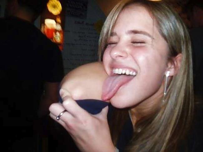 20P Chicks With Freakishly Long Tongues 5