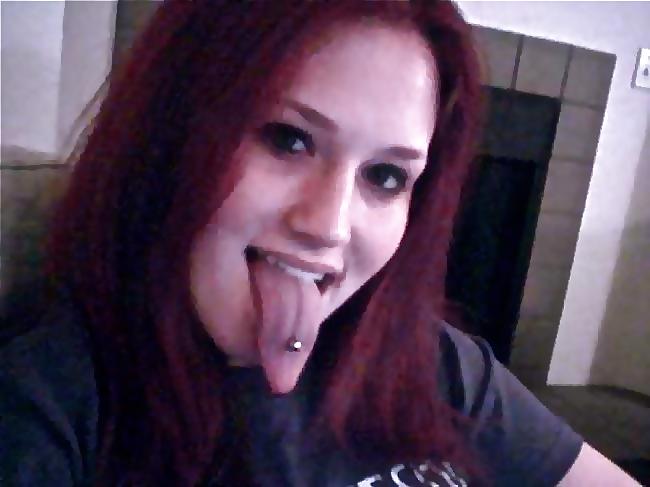 20P Chicks With Freakishly Long Tongues 5