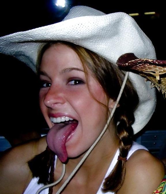 20P Chicks With Freakishly Long Tongues 5
