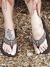 20P Feet lovers heaven 