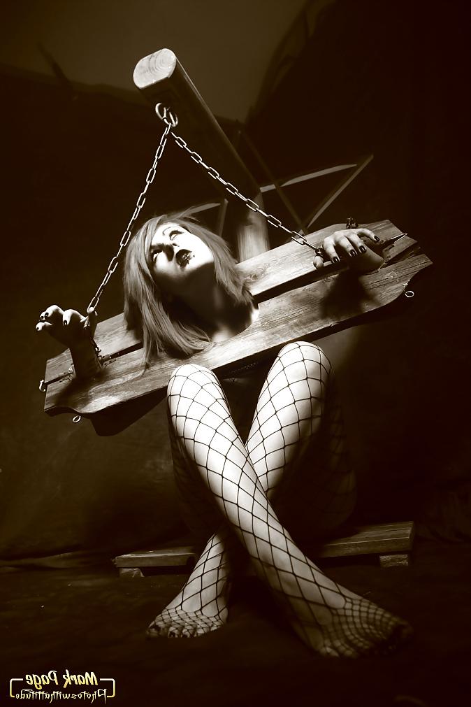23P Pillory 8!