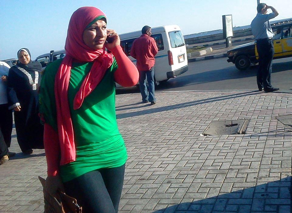10P Arab hidden voyeur