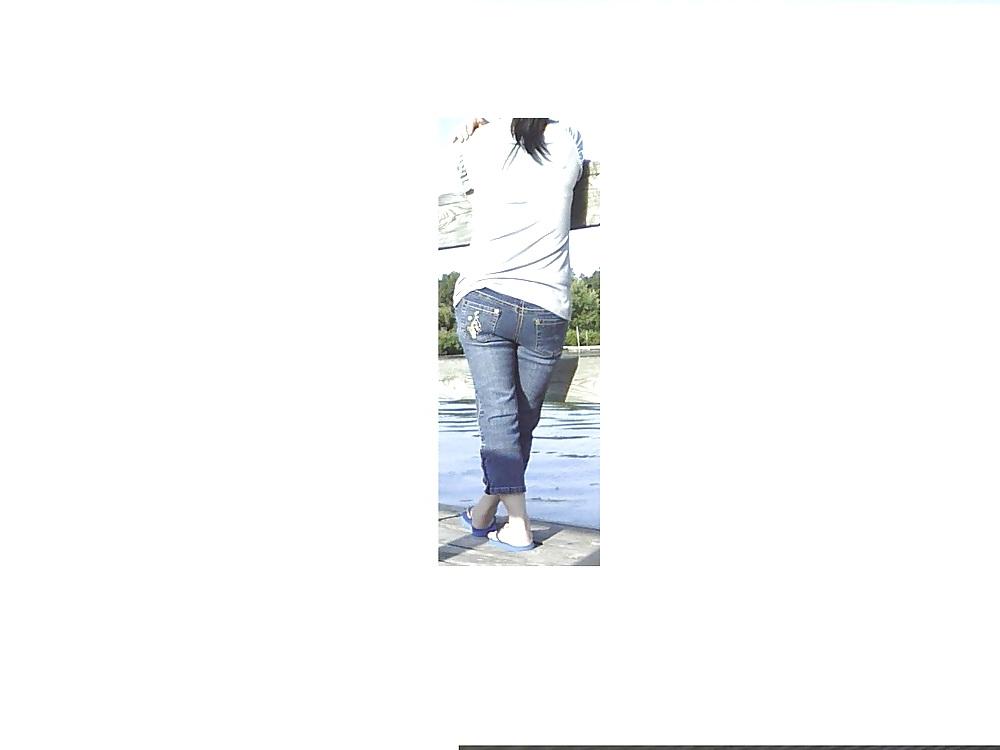 5P Candid - cute butts in pants