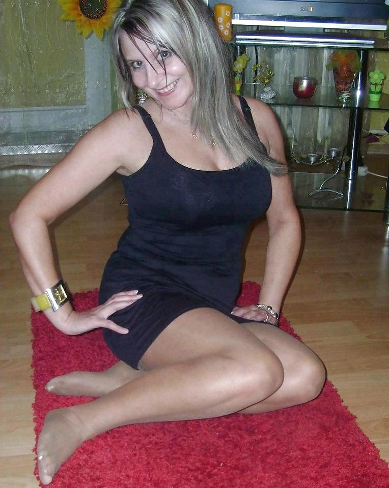 23P Pantyhose 44