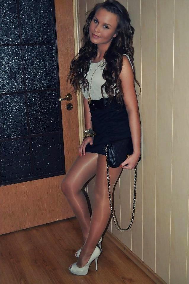 23P Pantyhose 44