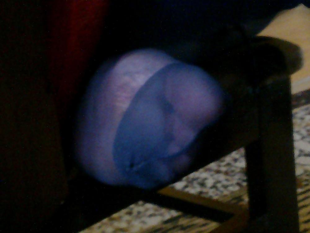 6P Feet Neighbour
