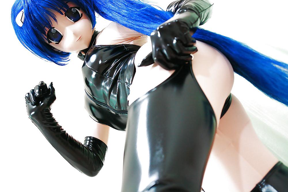 25P Amazing Doll