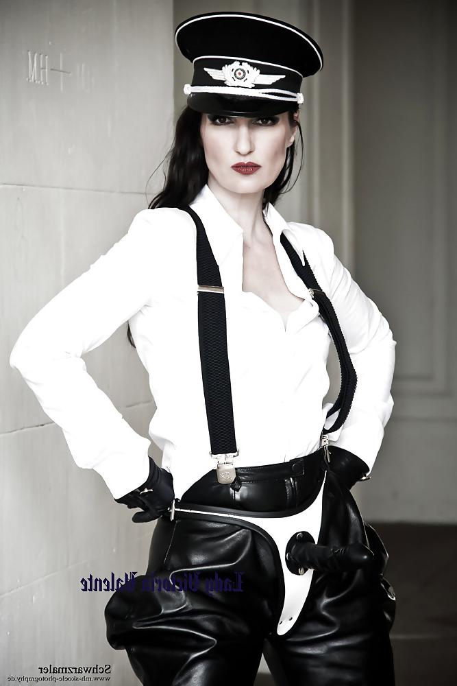 10P Lady Victoria Valente Uniform Fetish 