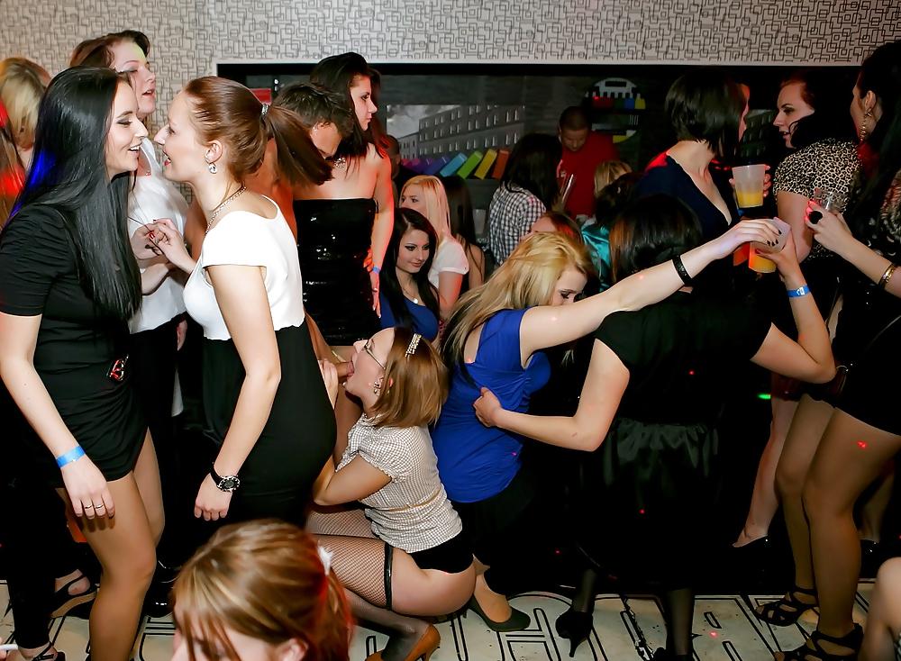 20P Blowjob party for sluts whores