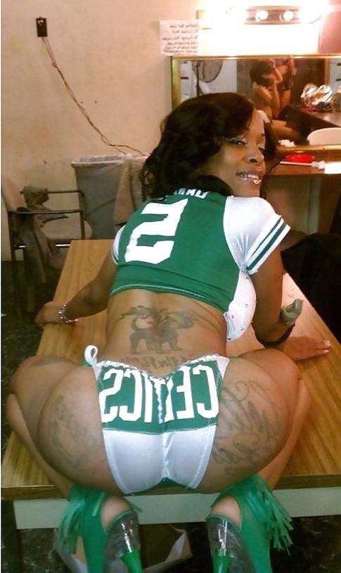 16P Sho nuff ass and body