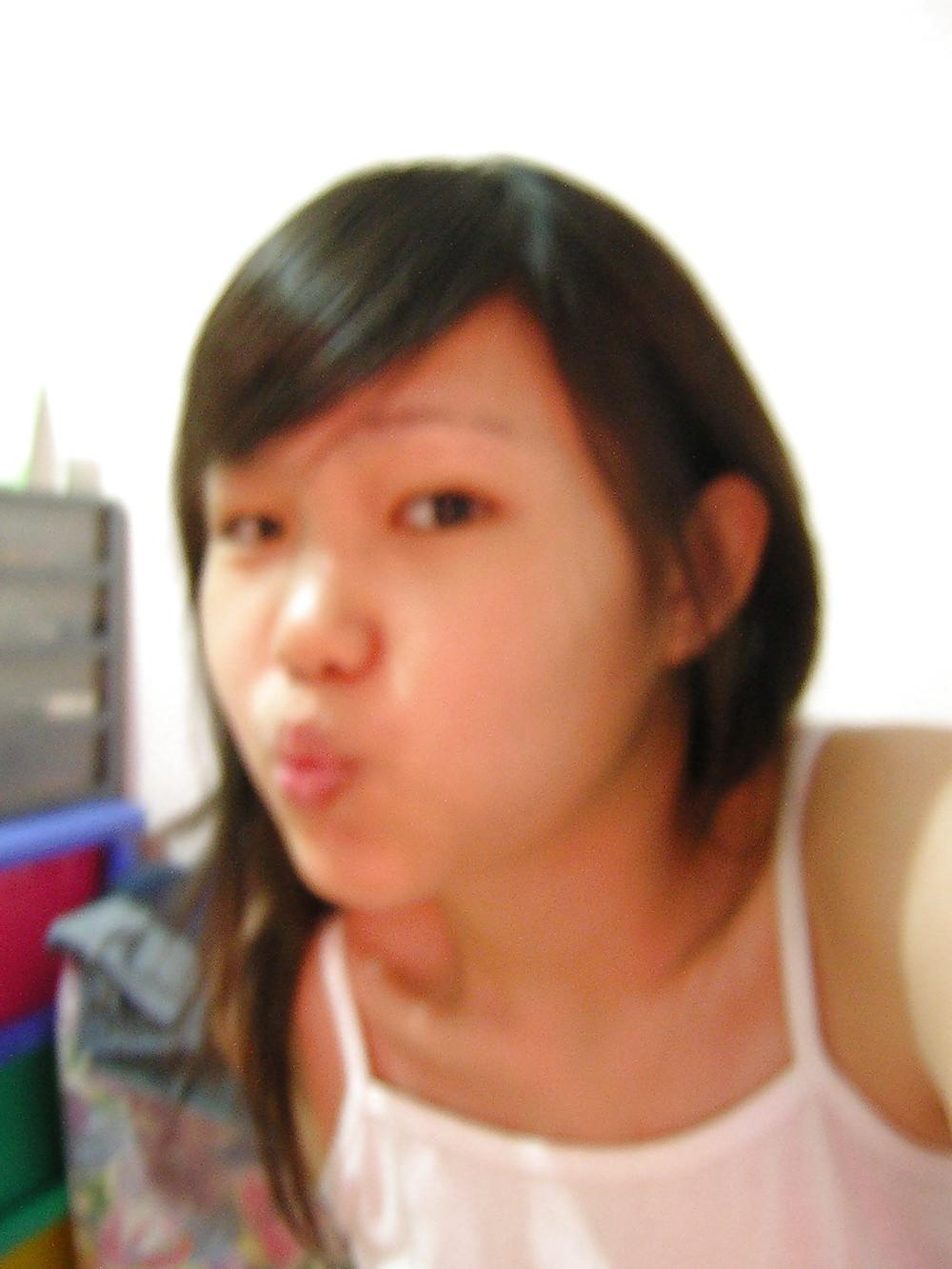 18P Indonesia Girl Panxxx Sxxter Part 2 at Home