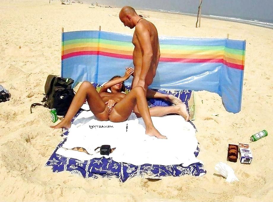 15P Wife Fucked In The Beach And Loves Fucking Black Dicks